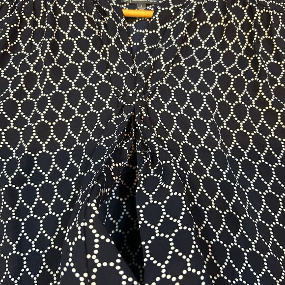 Adrianna Papell Women’s Large Black Blue Short Sleeve Shirt - Picture 3 of 5